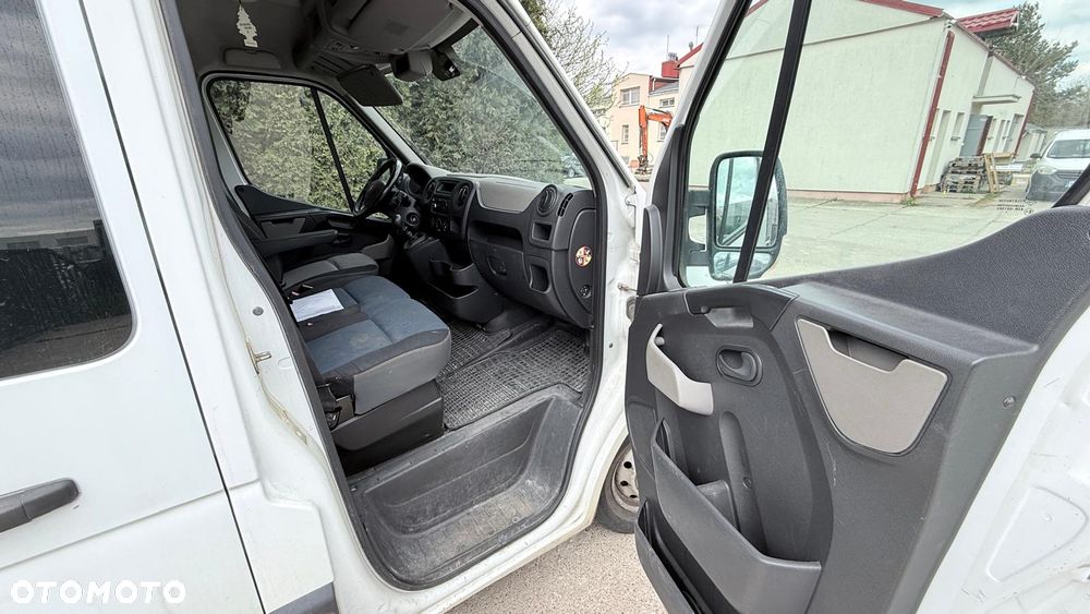 Renault Master Securix - 10