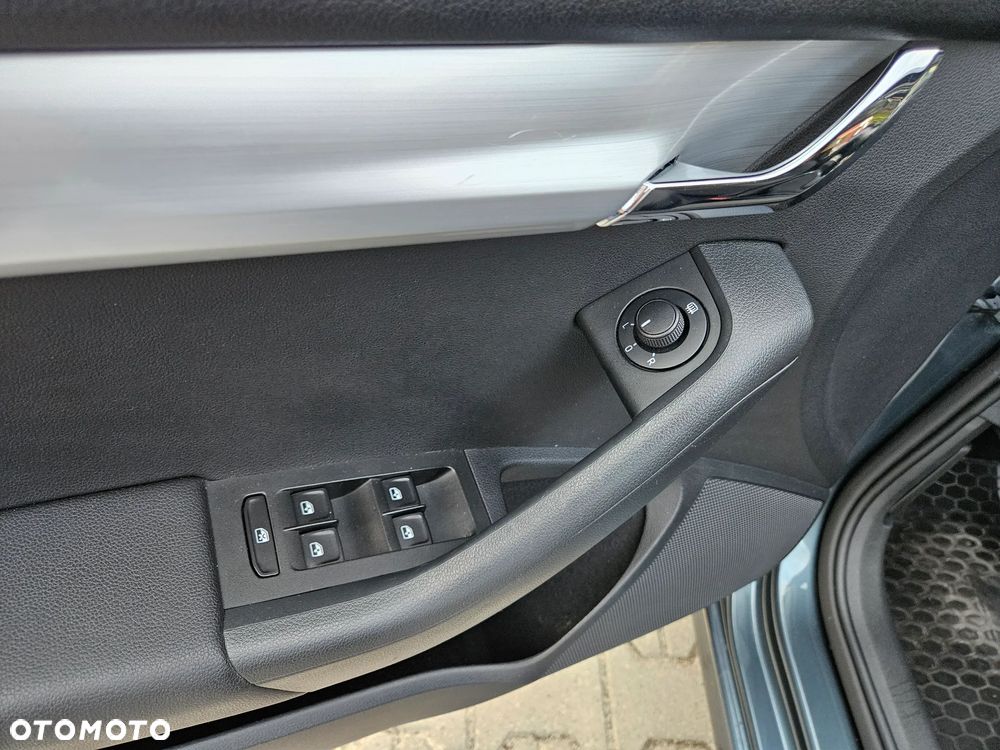 Skoda Octavia 1.4 TSI Ambition - 32