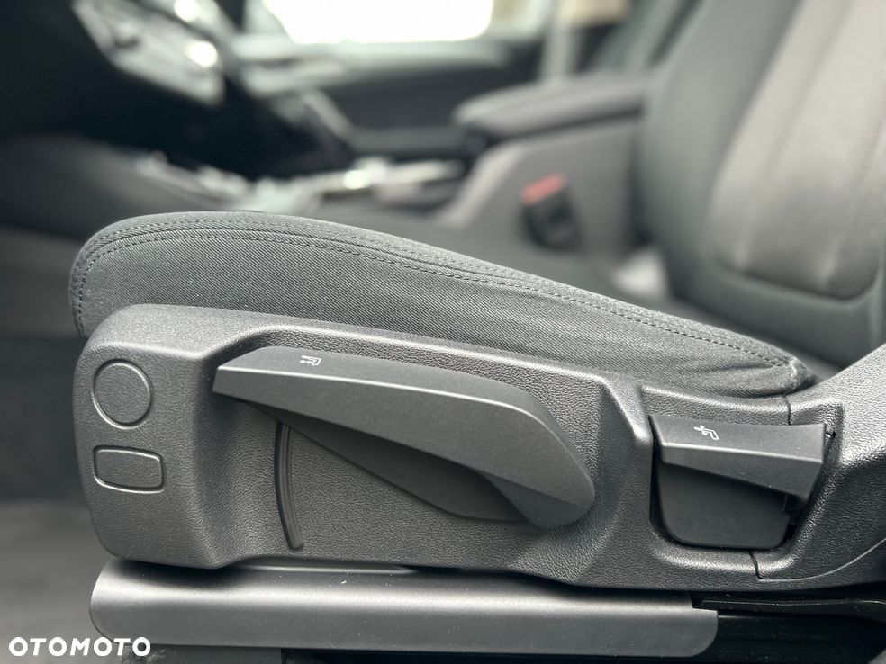 BMW X3 xDrive20i GPF Advantage - 18