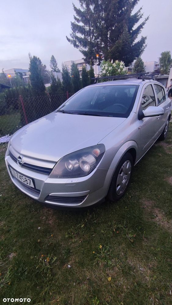 Opel Astra 1.4 Enjoy - 1