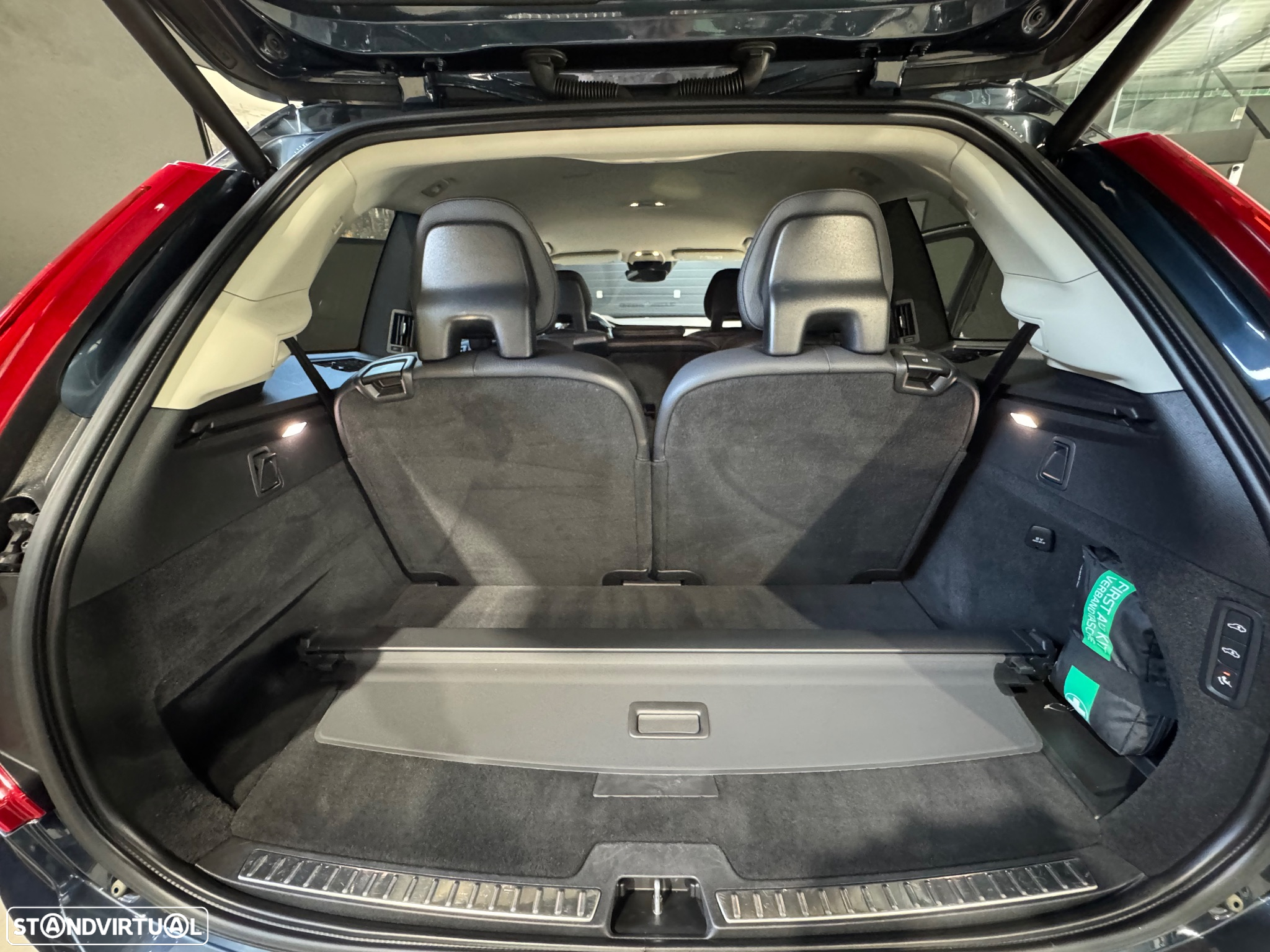 Volvo XC 90 2.0 T8 PHEV R-Design Expression AWD - 19
