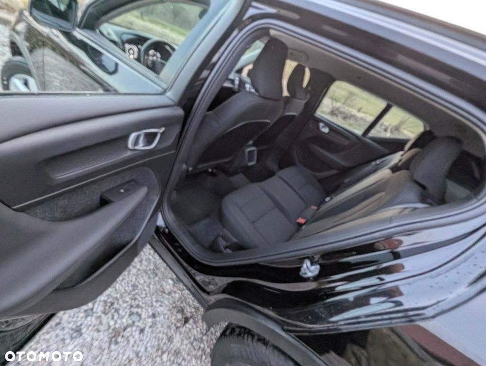 Volvo XC 40 - 13