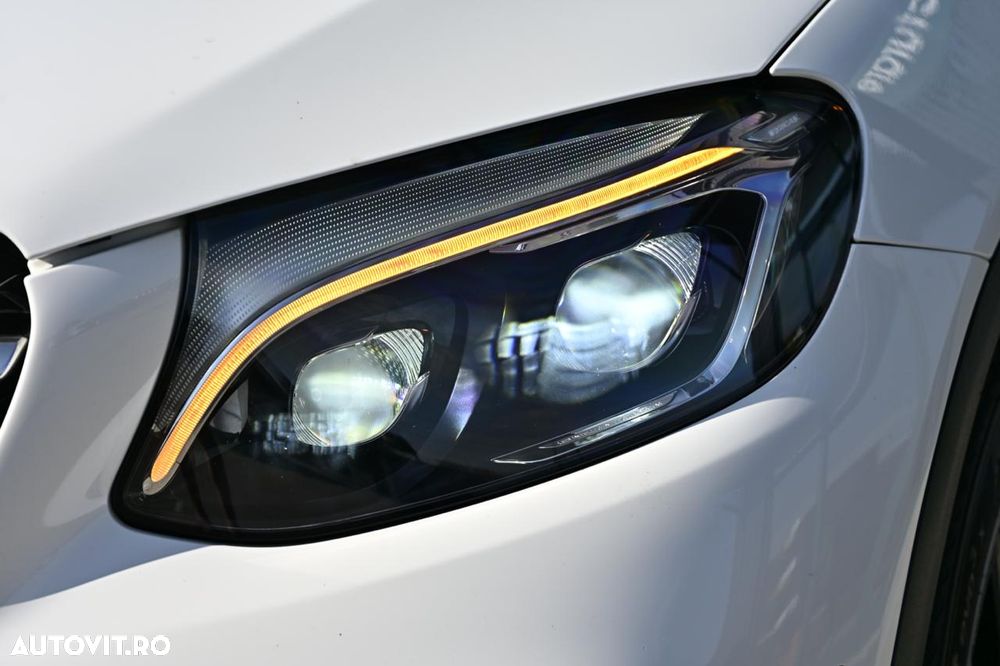 Mercedes-Benz GLC 250 d 4MATIC 9G-TRONIC AMG Line - 29