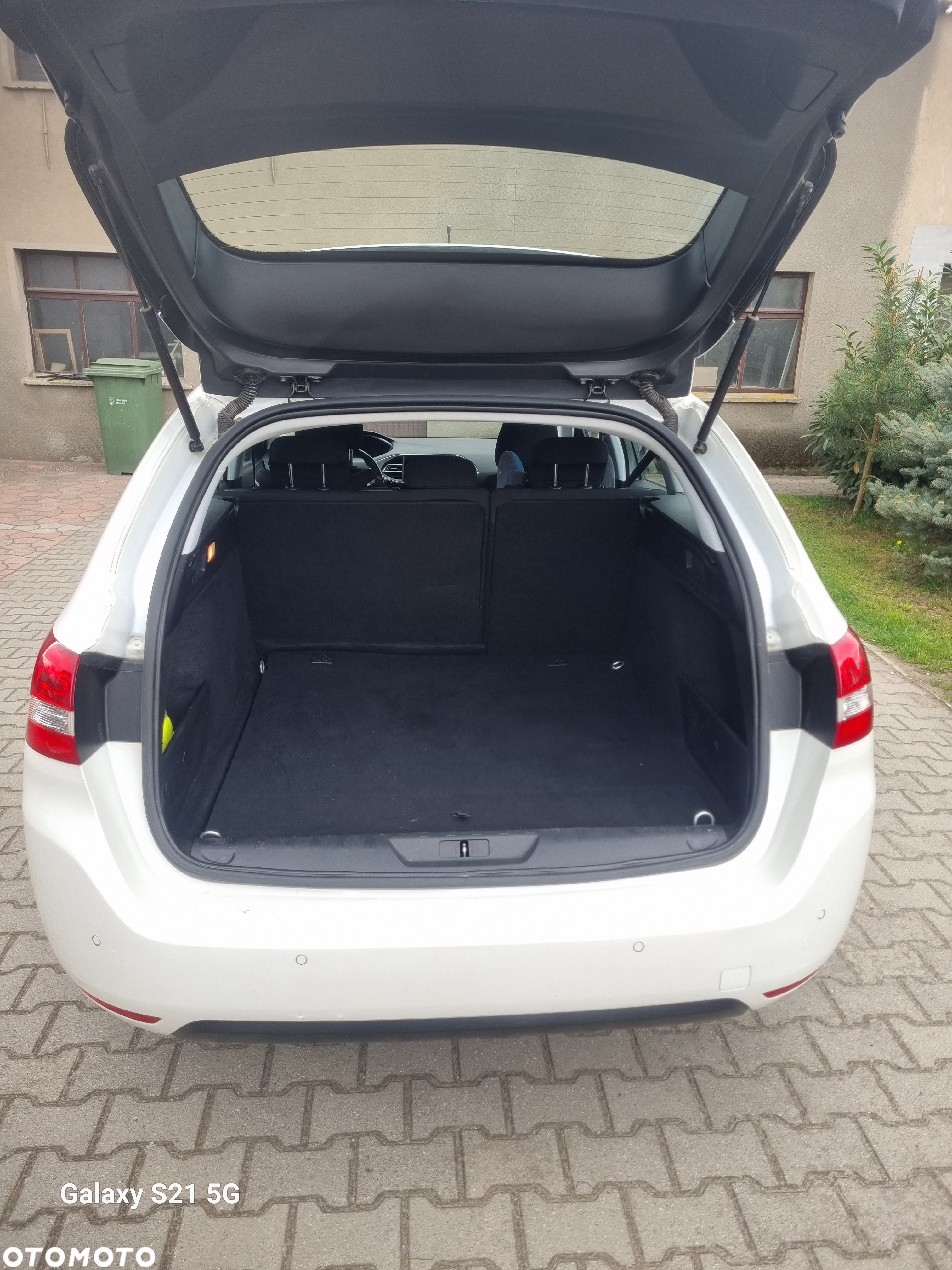 Peugeot 308 - 10