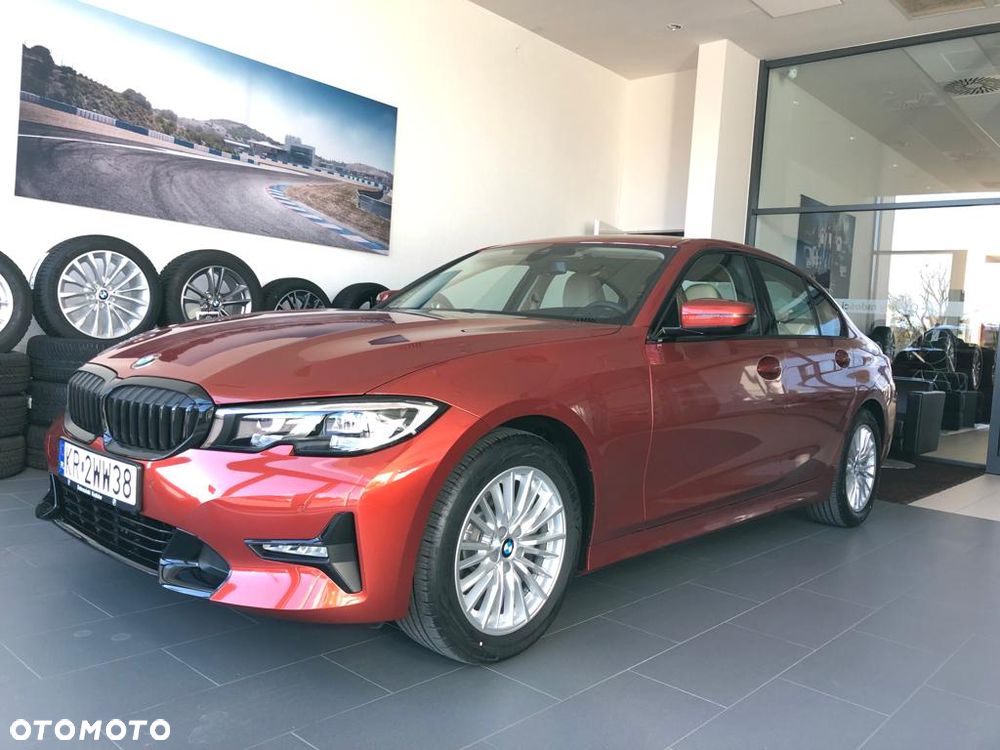 BMW Seria 3 318i Sport Line - 3