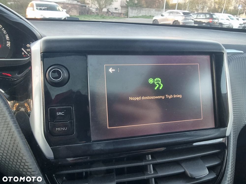 Peugeot 2008 BlueHDi FAP 120 STOP & START Crossway - 29