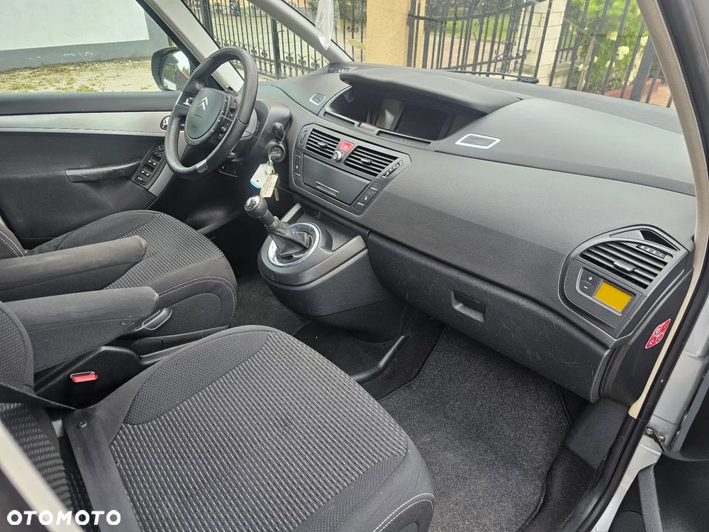 Citroën C4 Picasso - 8