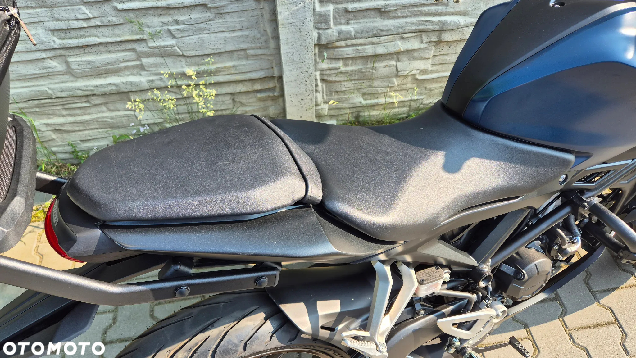 Honda CB - 10
