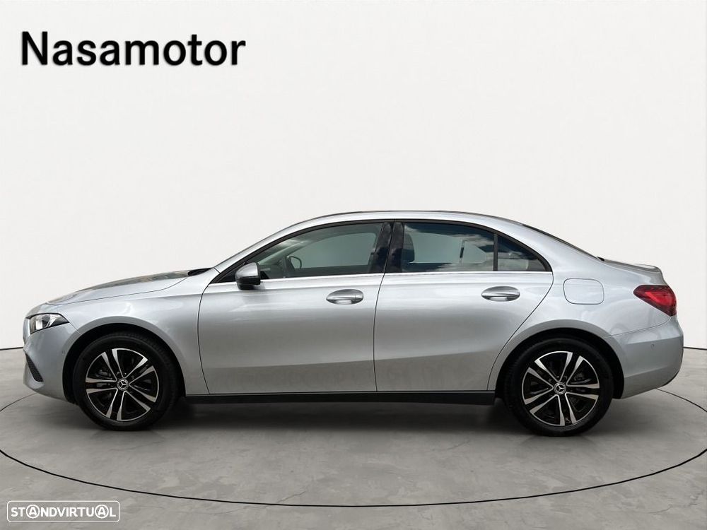 Mercedes-Benz A 250 Limousine - 8