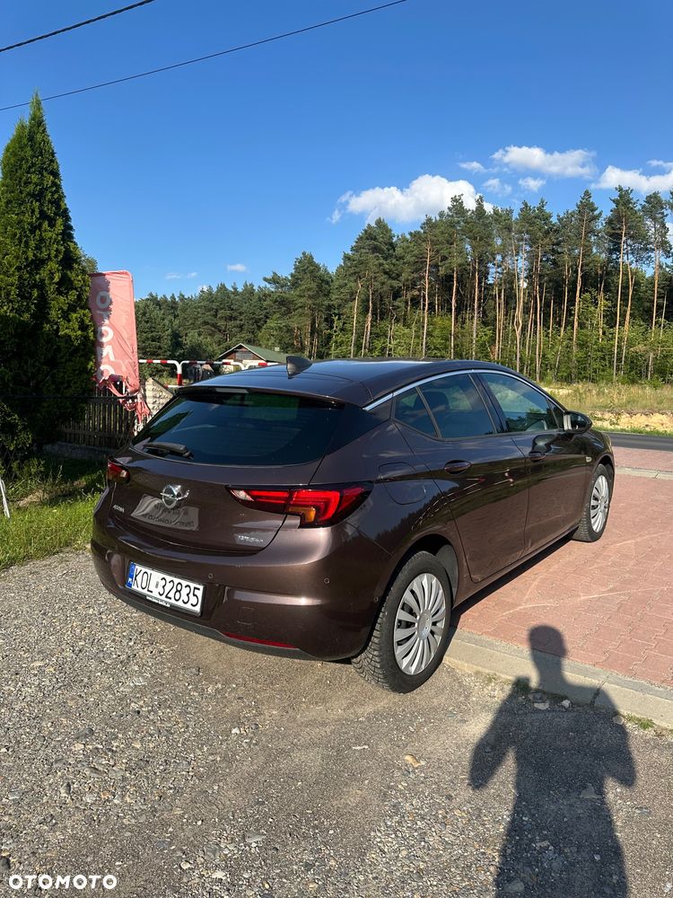 Opel Astra 1.4 Turbo Innovation - 4
