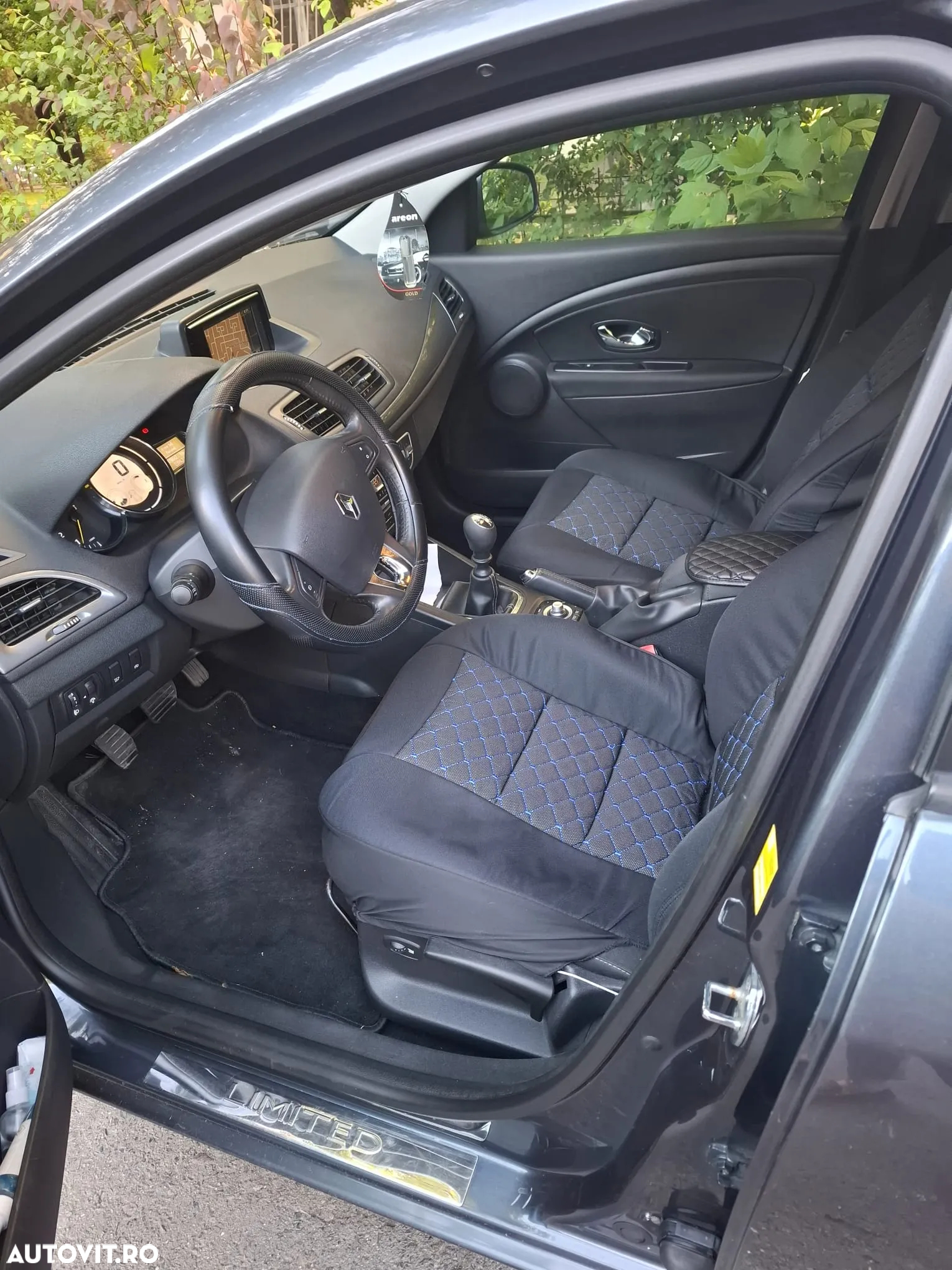 Renault Megane dCi 110 FAP LIMITED - 3