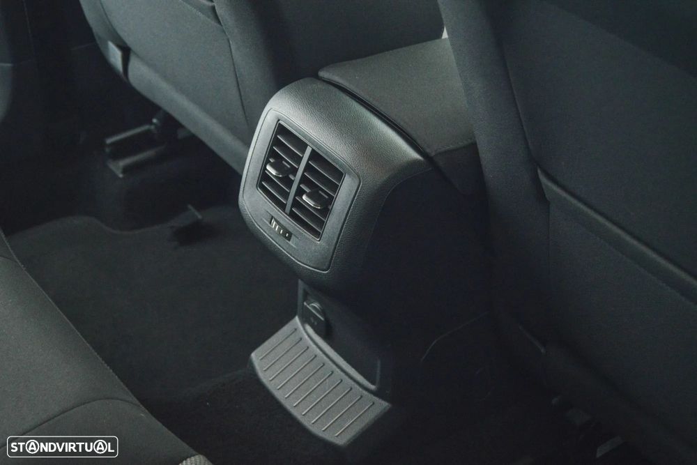 VW T-Roc 1.6 TDI Style - 43