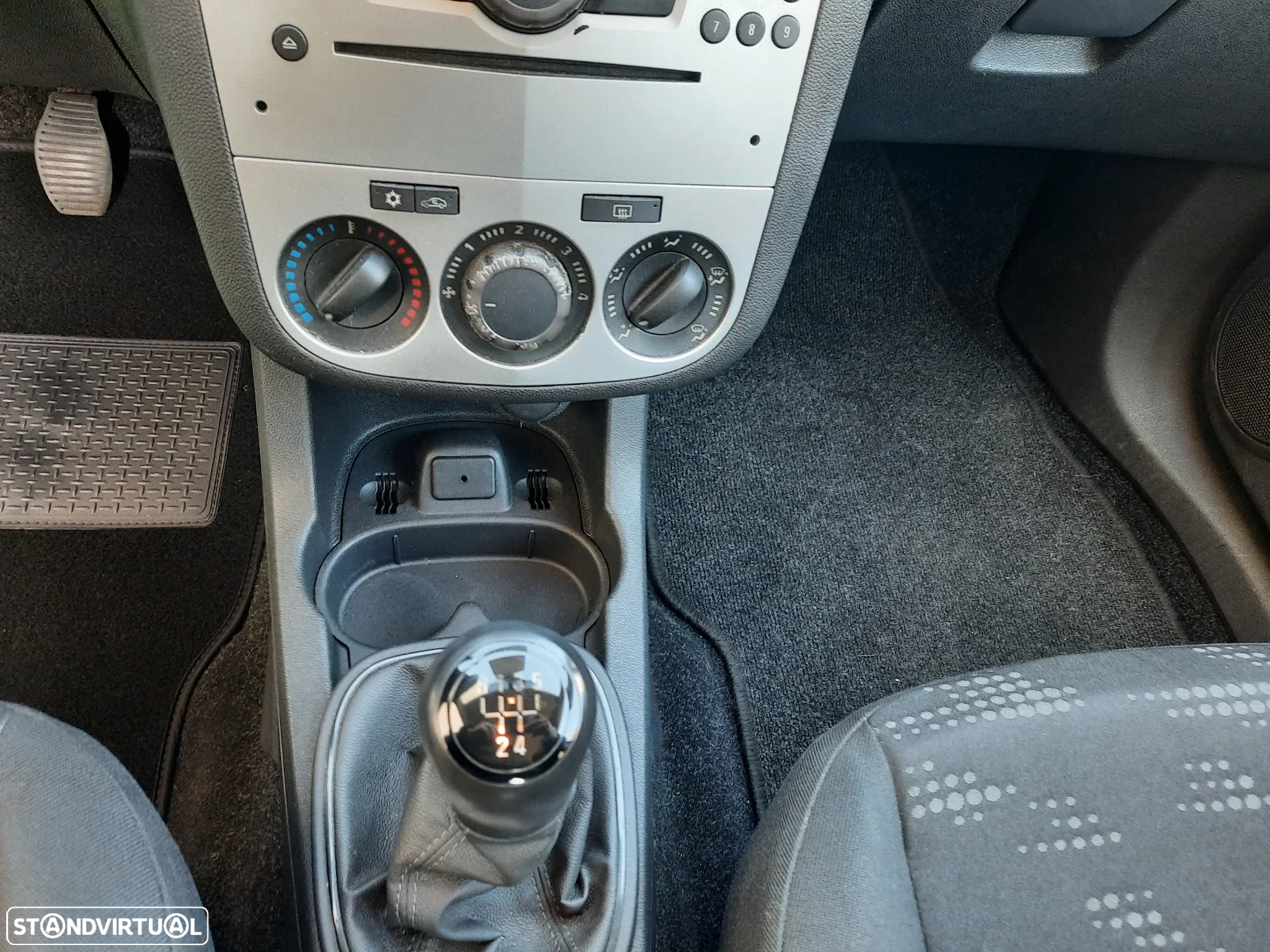 Opel Corsa 1.3 CDTi Cosmo - 10