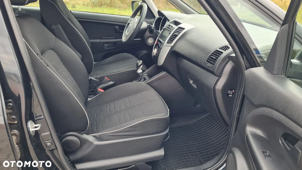 Kia Venga 1.4 CVVT Attract - 17