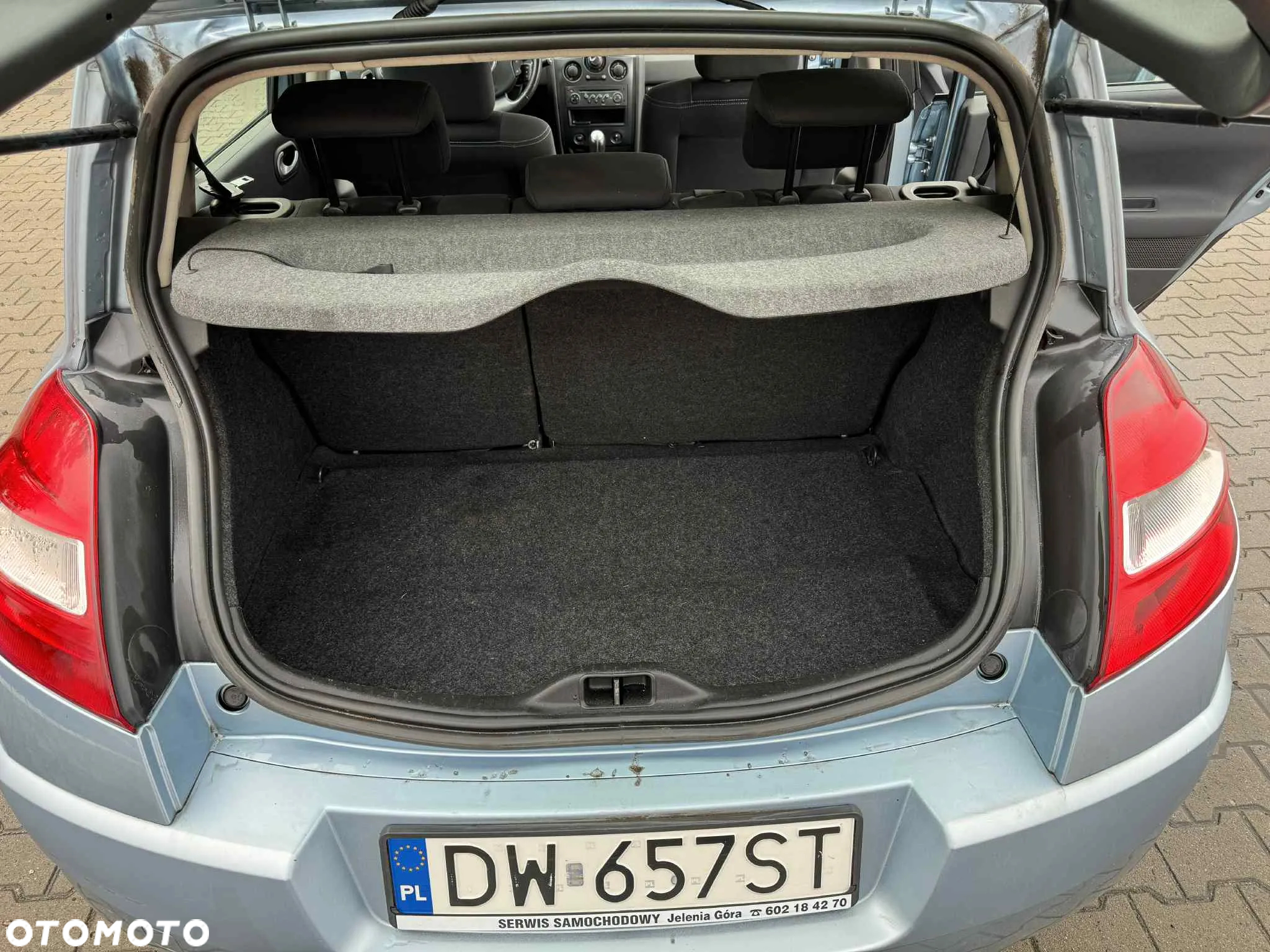 Renault Megane 1.5 dCi Authentique - 9