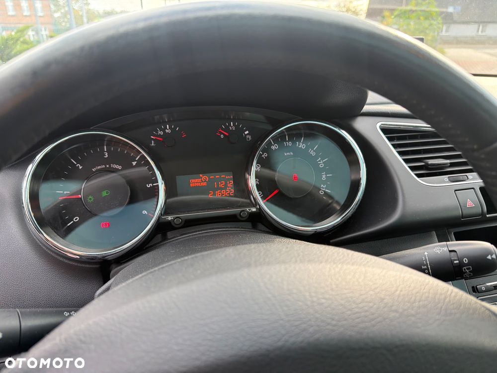 Peugeot 3008 HDi 150 Business-Line - 22