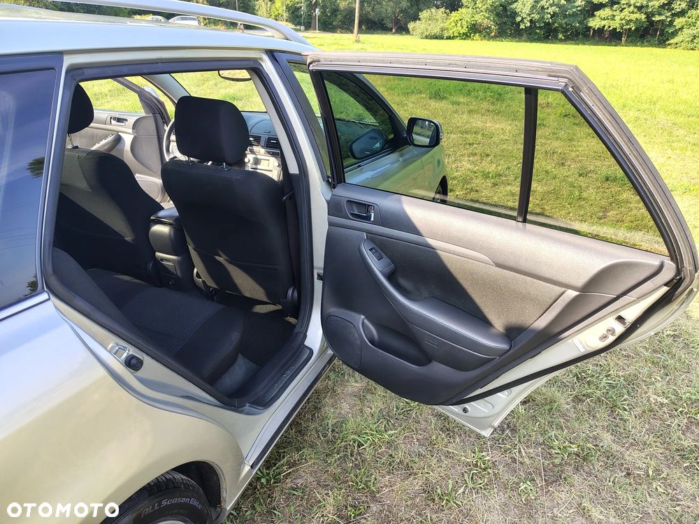 Toyota Avensis 2.0 D-4D Luna - 15