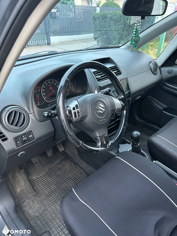 Suzuki SX4 1.6 GLX / Comfort - 4