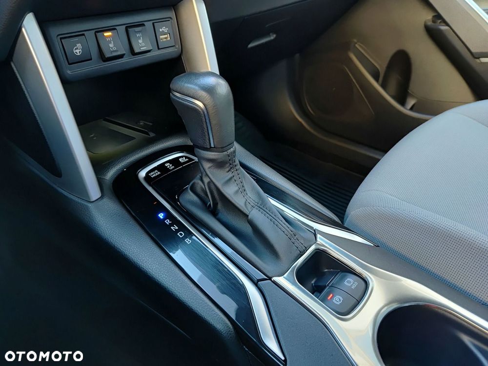 Toyota Corolla Cross 2.0 Hybrid Style - 19