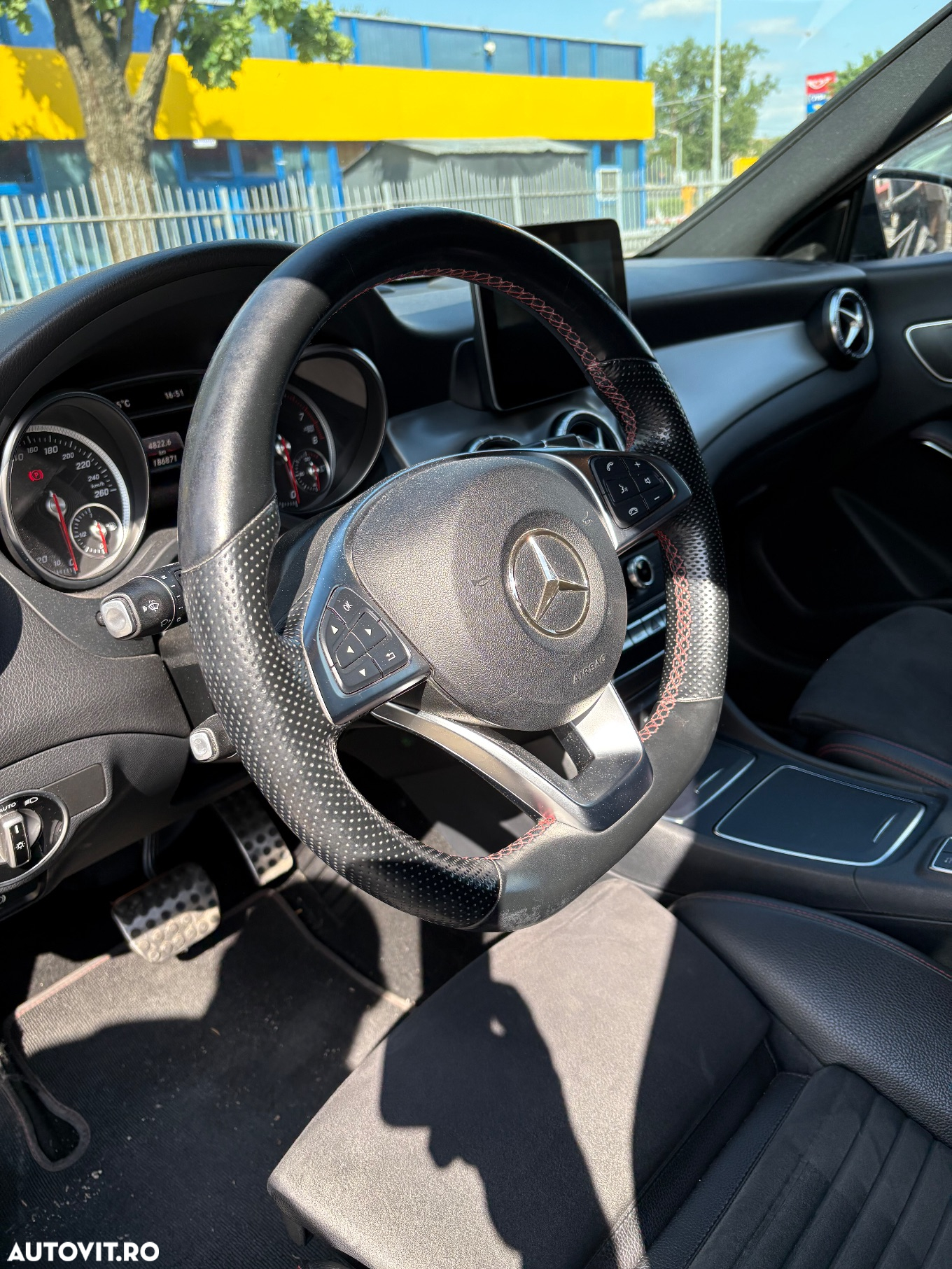 Mercedes-Benz CLA - 7