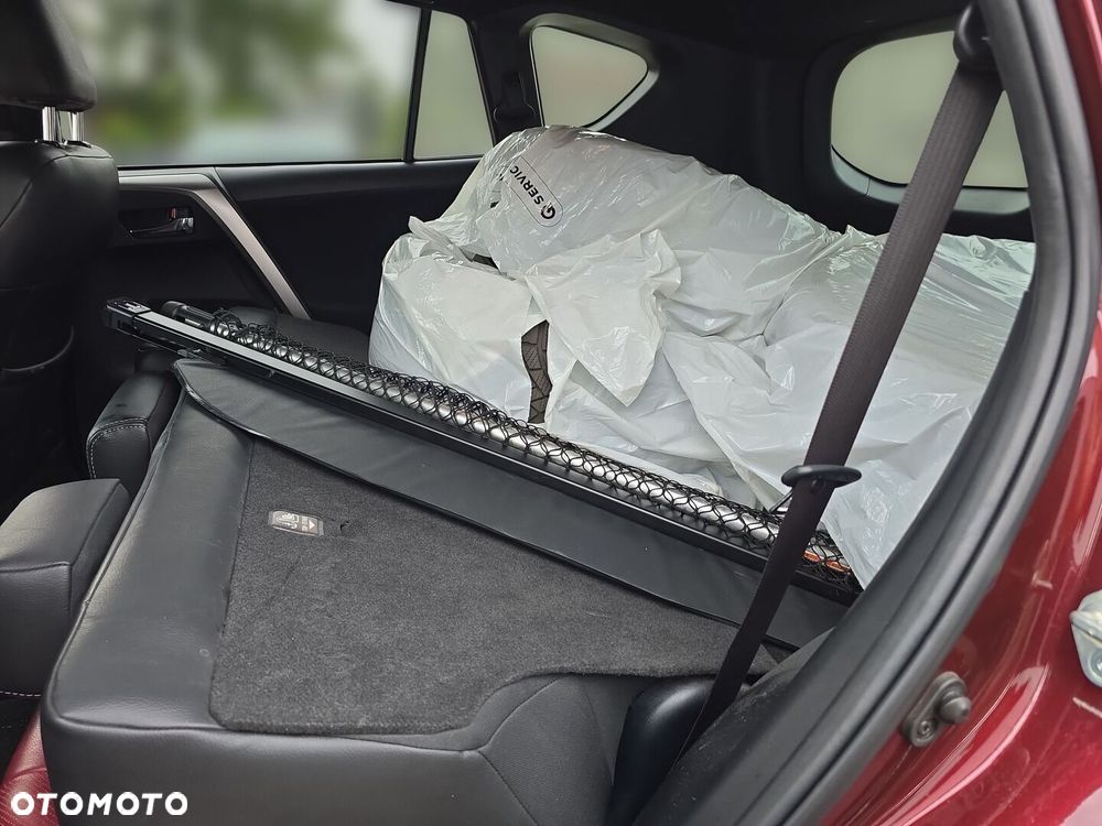 Toyota RAV4 Hybrid Prestige 4x4 - 12