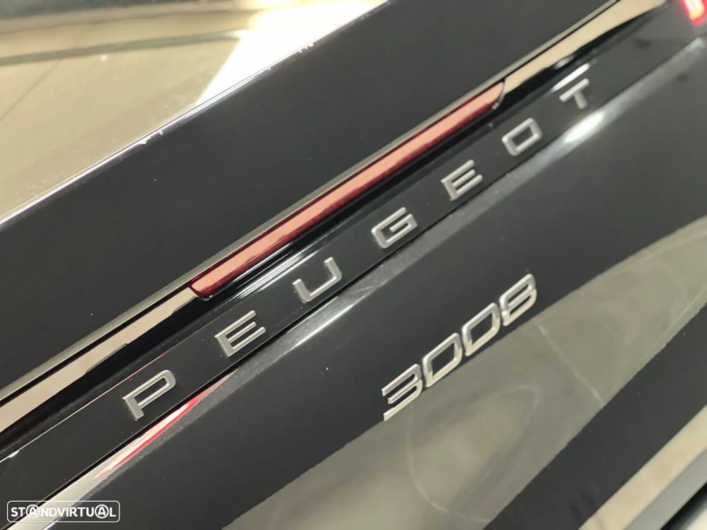 Peugeot 3008 1.2 Hybrid Allure Pack e-DCS6 - 20