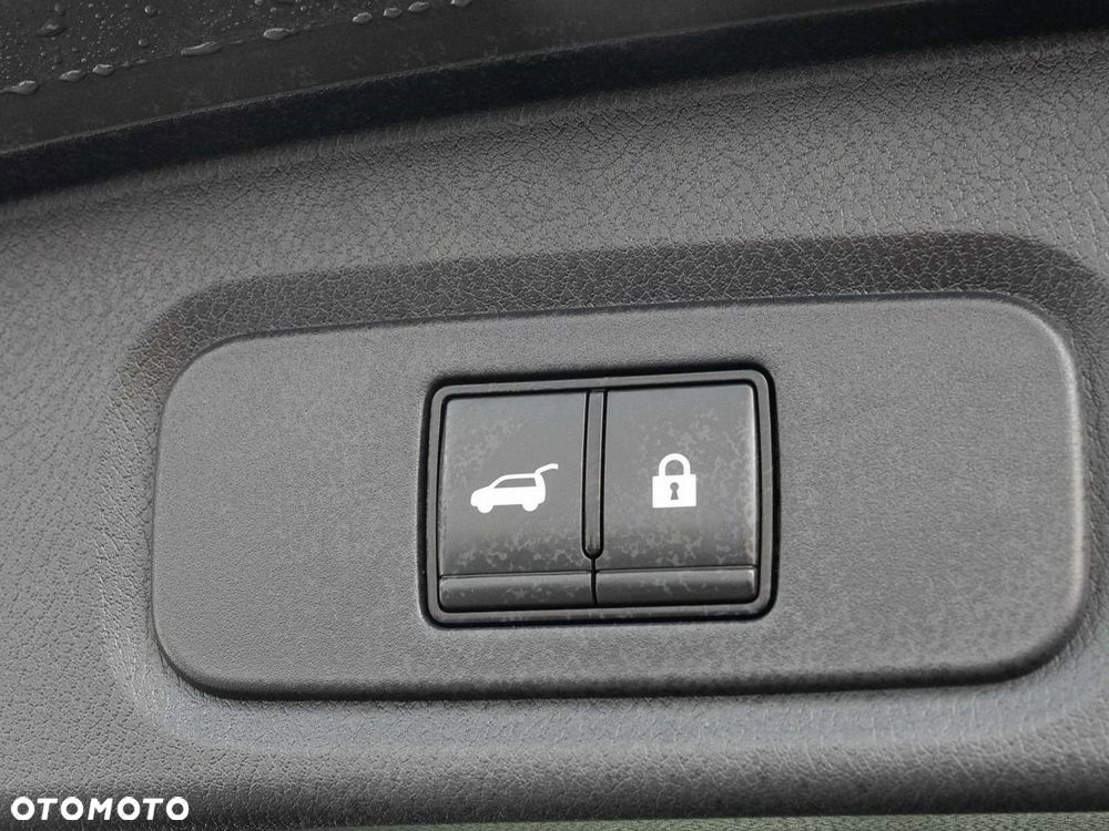 Nissan Qashqai 1.3 DIG-T MHEV N-Connecta Xtronic - 27