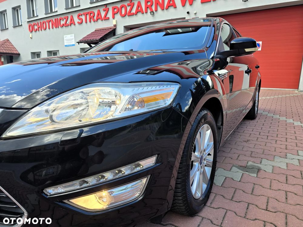 Ford Mondeo 2.0 Futura X - 13