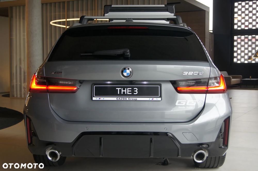 BMW Seria 3 320d Sport - 10