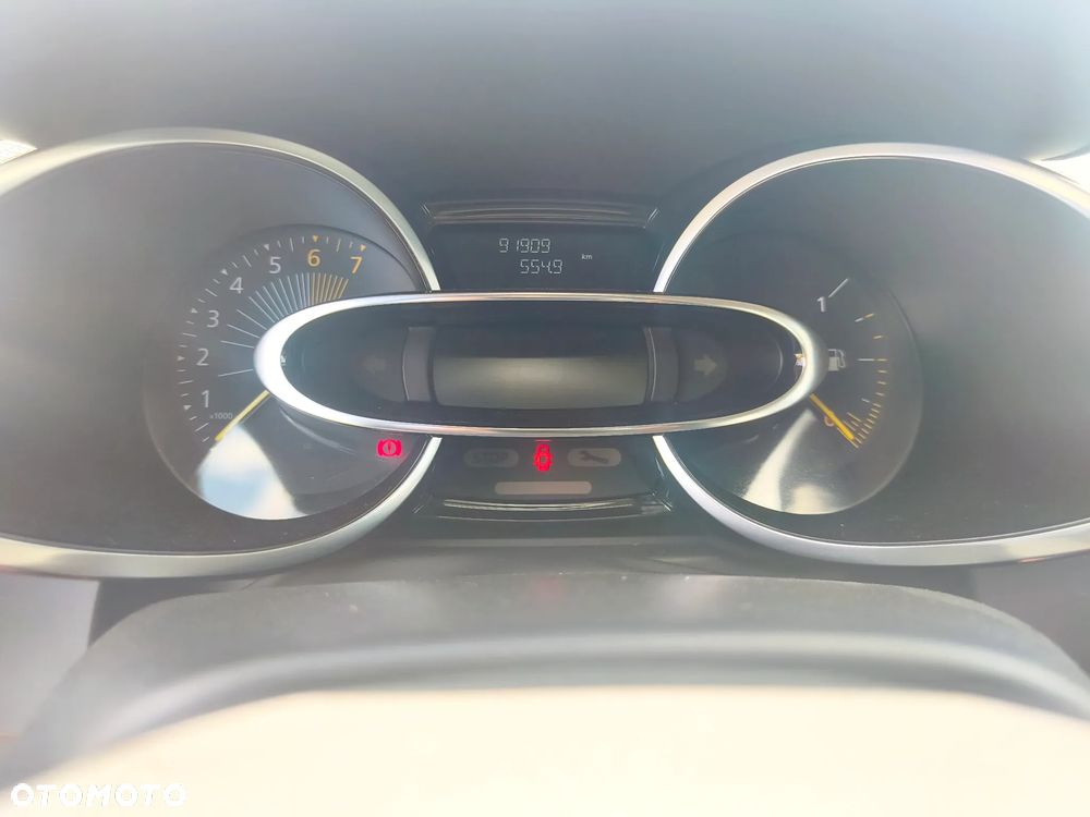 Renault Clio 1.2 16V 75 Life - 25