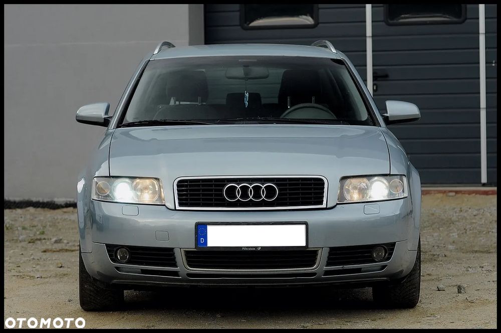 Audi A4 Avant - 16