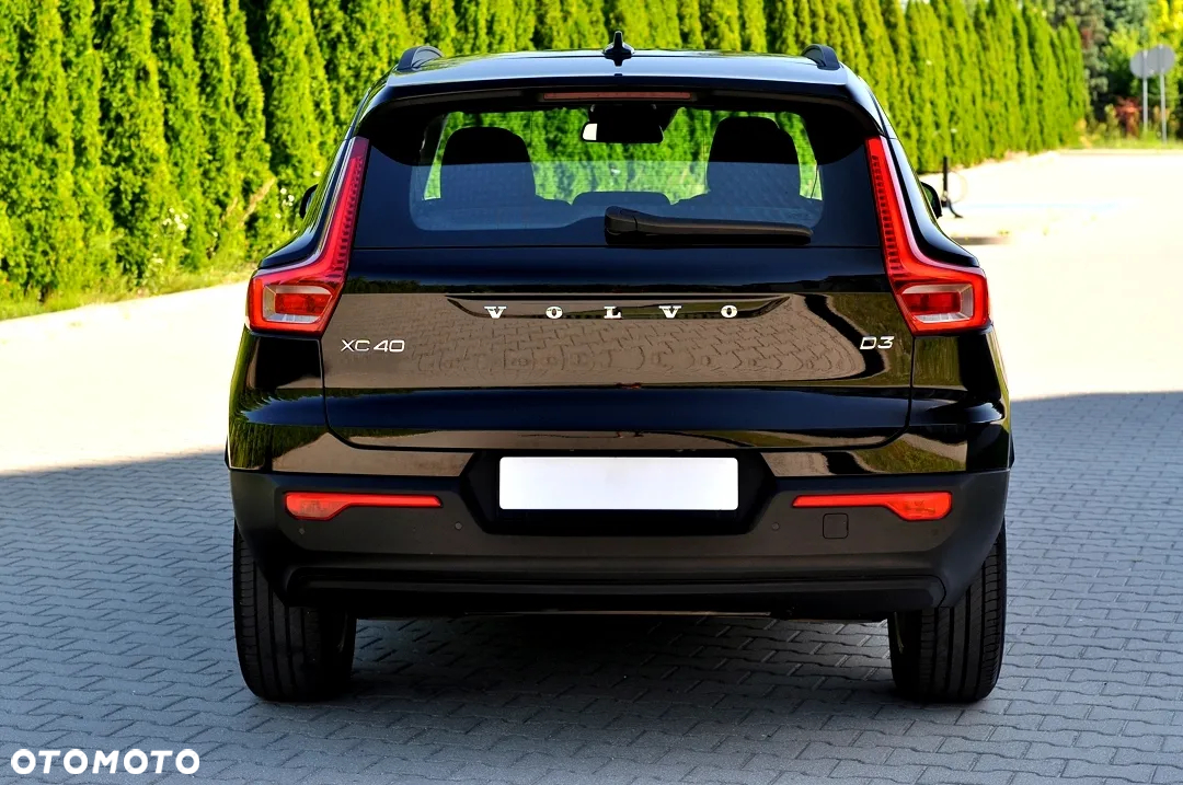 Volvo XC 40 D3 Momentum Pro - 11