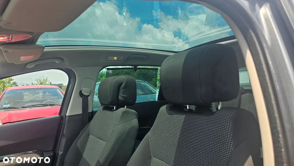Peugeot 5008 2.0 HDi Business Line 7os - 23