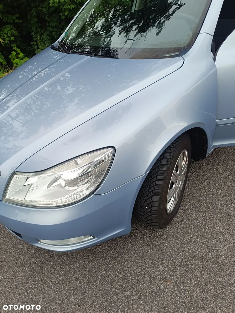 Skoda Octavia 1.6 Ambiente - 2