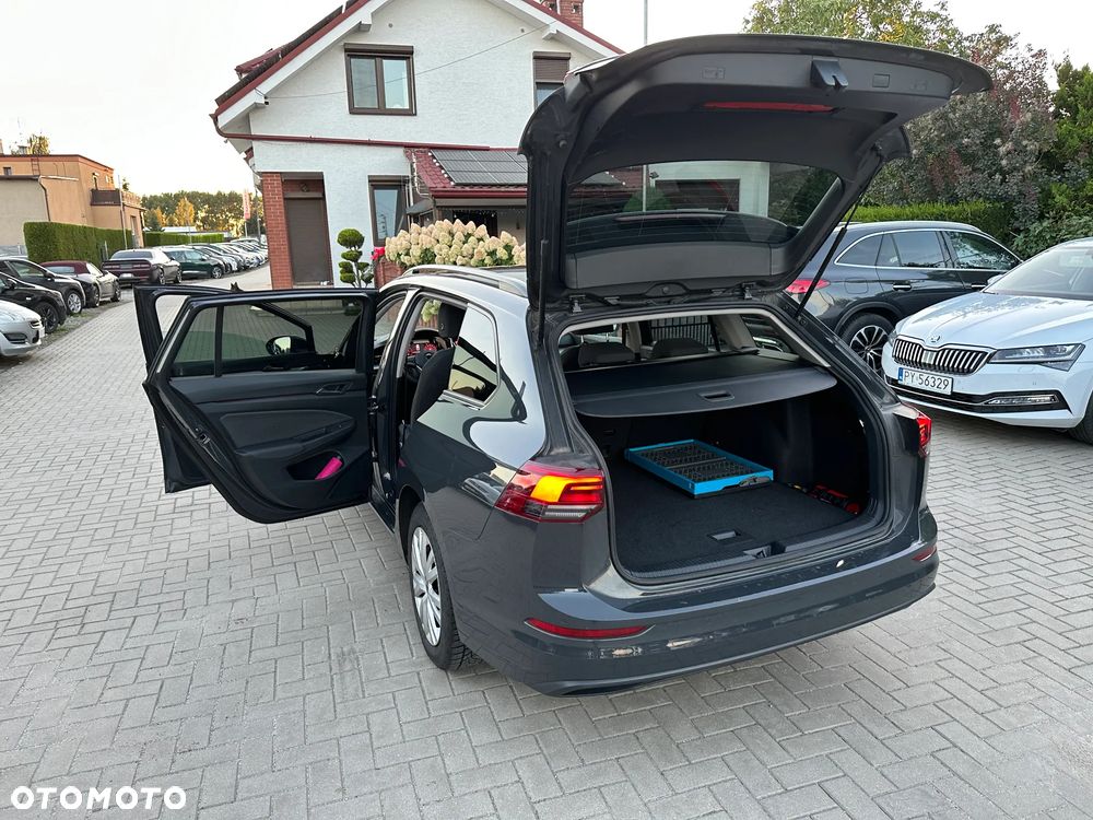Volkswagen Golf - 28
