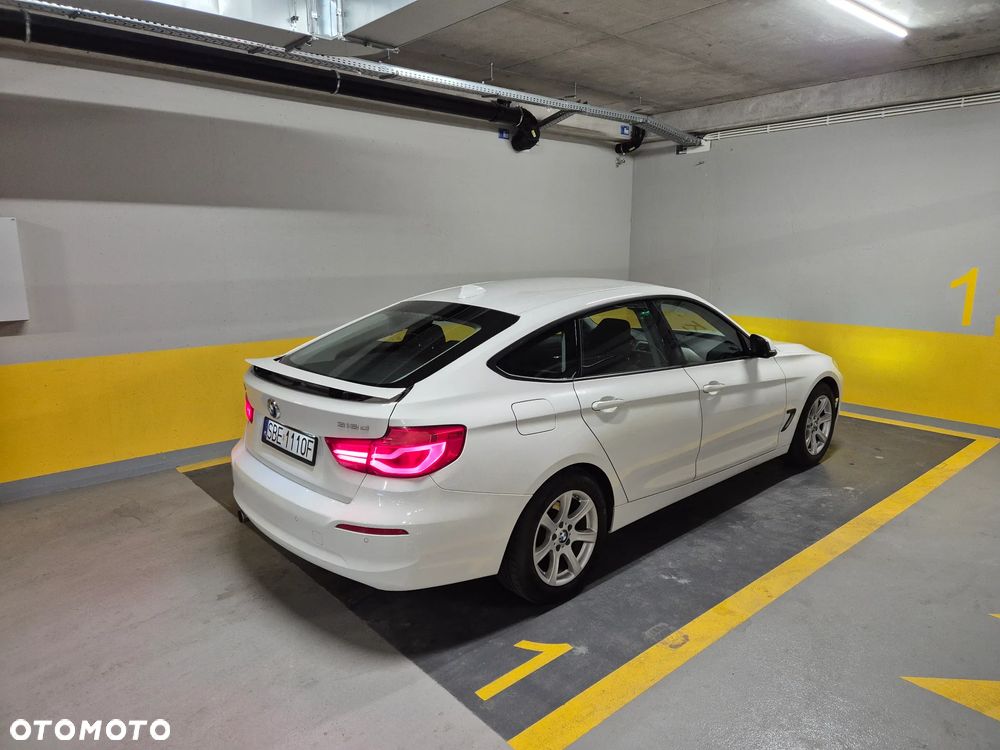 BMW 3GT 318d - 10