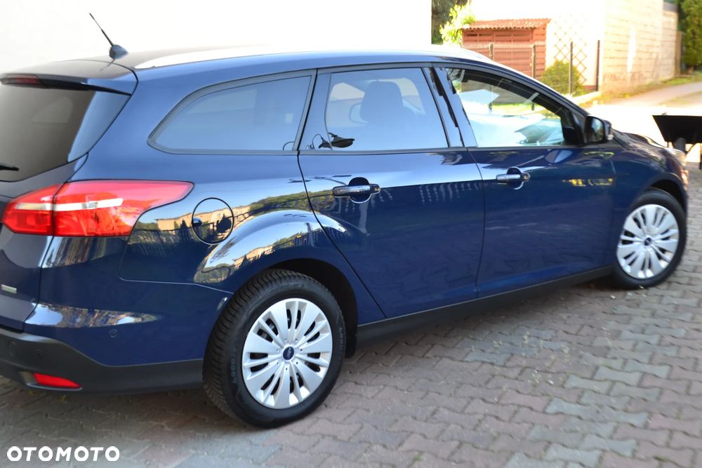 Ford Focus 1.0 EcoBoost STart-Stopp-System ACTIVE - 12
