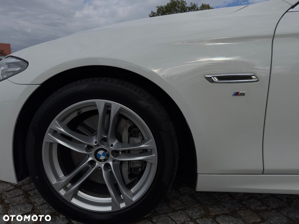 BMW Seria 5 528i Touring Sport-Aut Luxury Line - 6