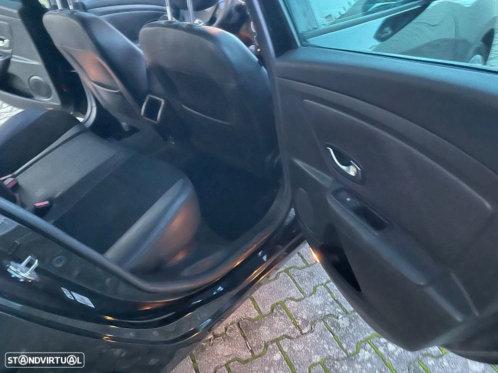 Renault Mégane Sport Tourer 1.5 dCi Dynamique - 21