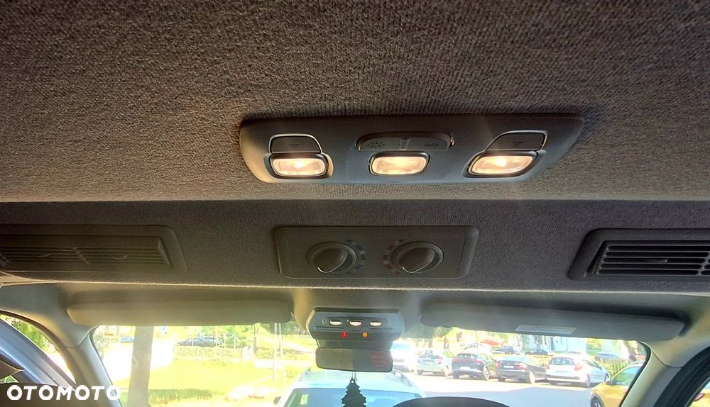 Renault Trafic 2.0 dCi L2H1 HD Extra (bryg.) - 18