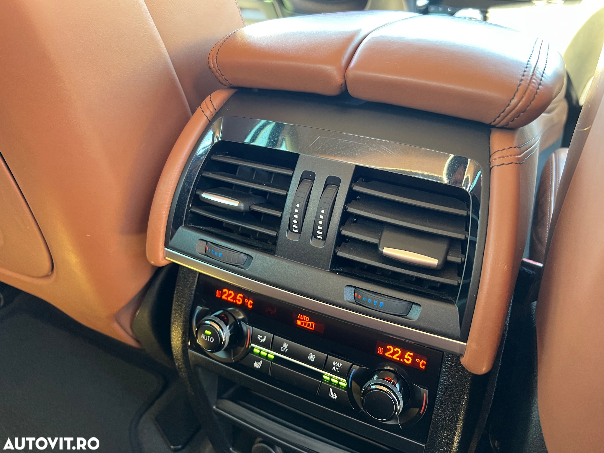 BMW X6 xDrive40d - 14