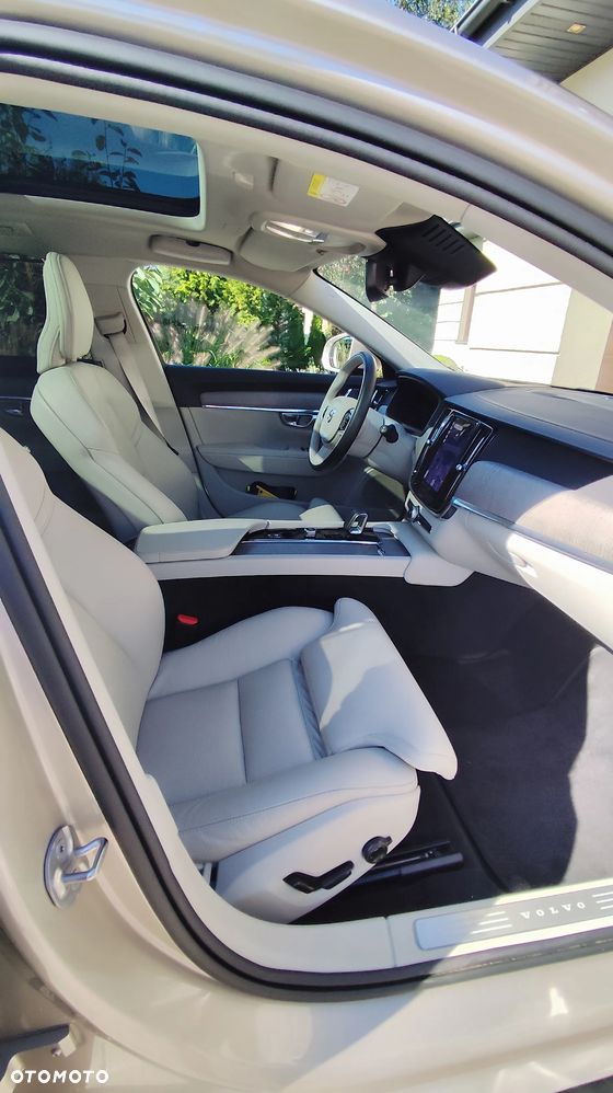 Volvo V90 - 32