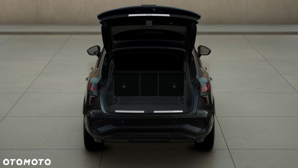 Audi Q3 Sportback - 12