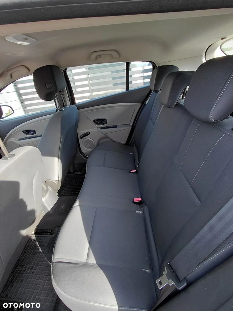 Renault Megane 1.6 16V Generation - 8