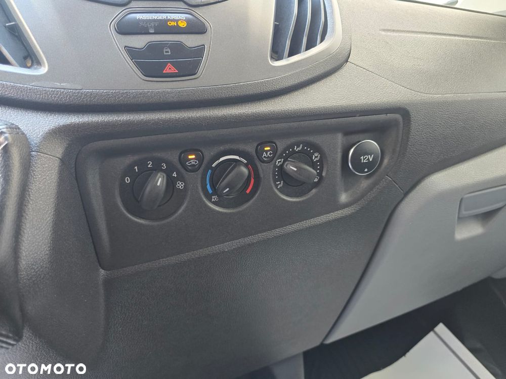 Ford TRANSIT DOKA STRZYNIA - 21