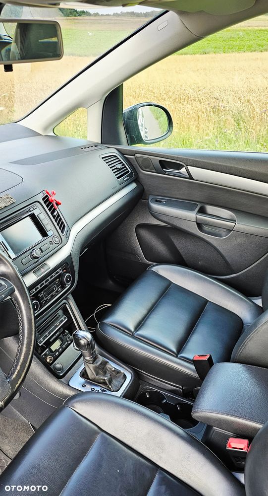 Volkswagen Sharan 2.0 TDI Highline DSG - 9
