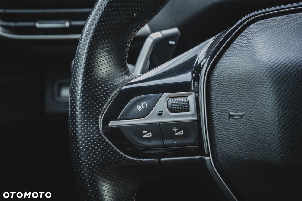 Peugeot 3008 BlueHDi 120 Stop & Start EAT6 Allure - 22