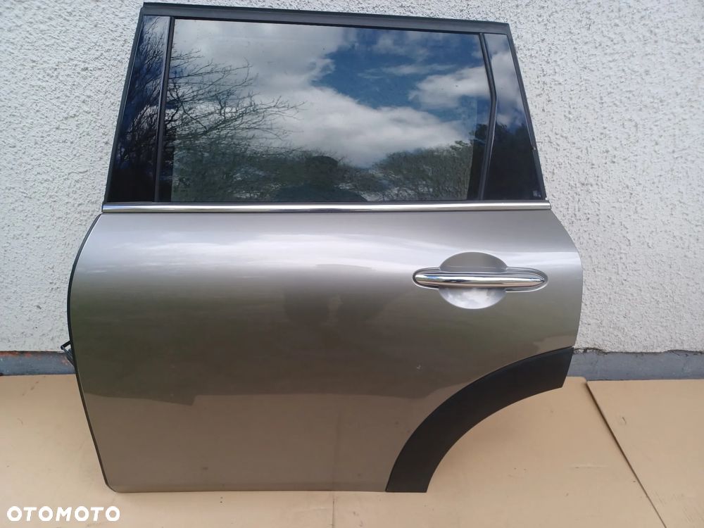 DRZWI TYLNE LEWE MINI F54 CLUBMAN C2K - 1