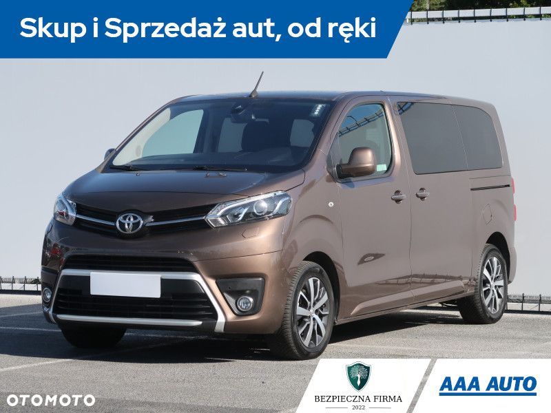 Toyota Proace Verso - 2