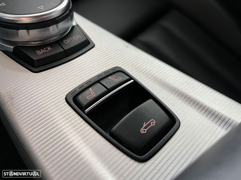 BMW M4 Auto - 24